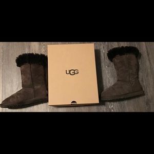 UGG Classic Tall Boots in Chocolate